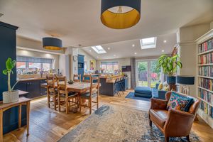 Dining Kitchen & Family Room- click for photo gallery